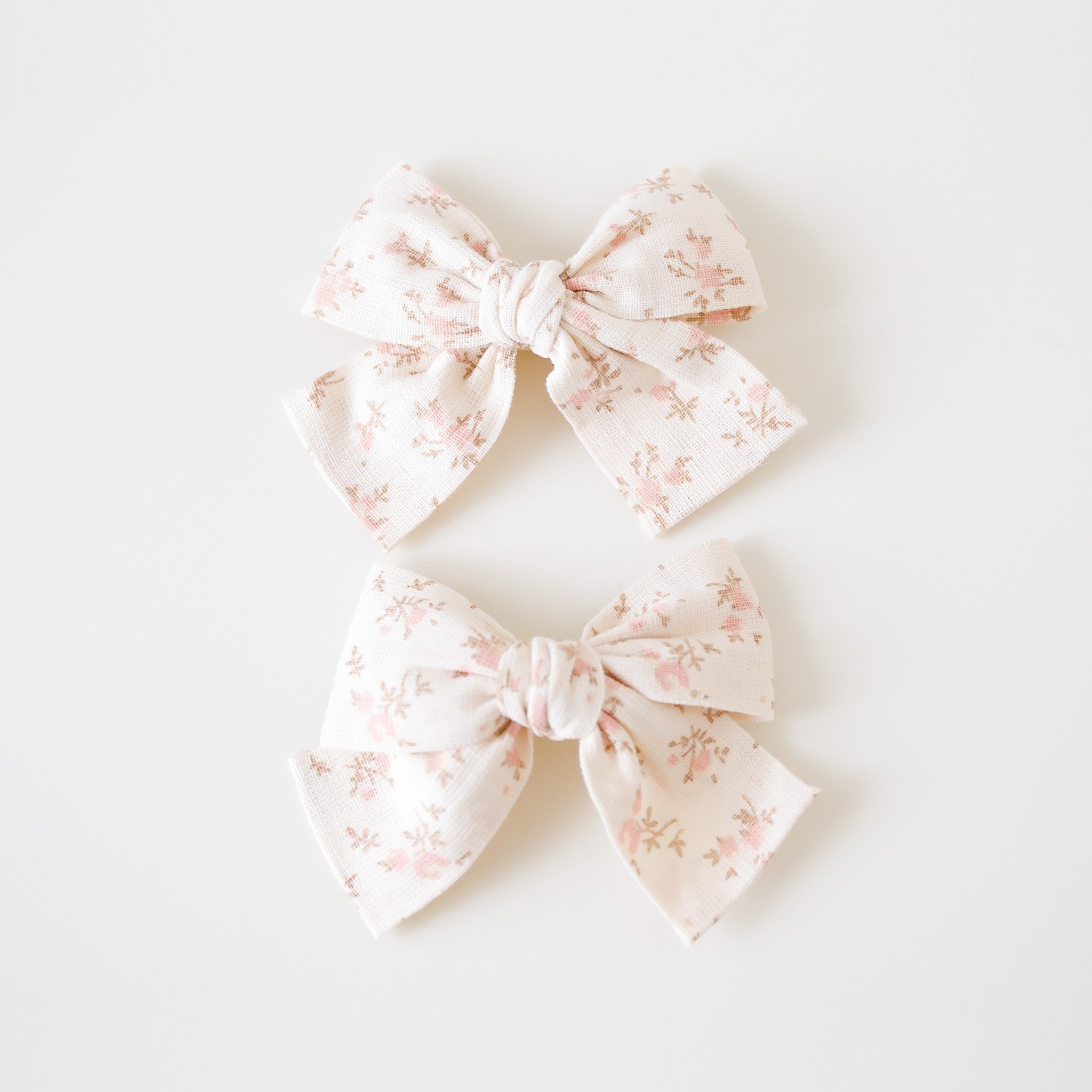 Juliet Hair Clips | Beige Floral
