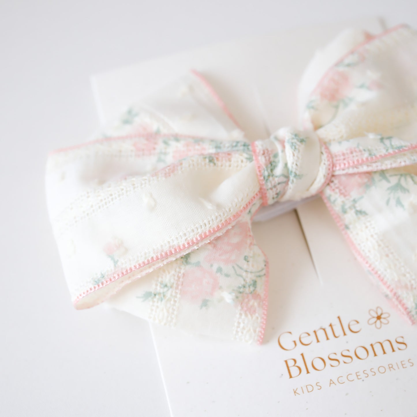 Serene Hair Clip | Pink