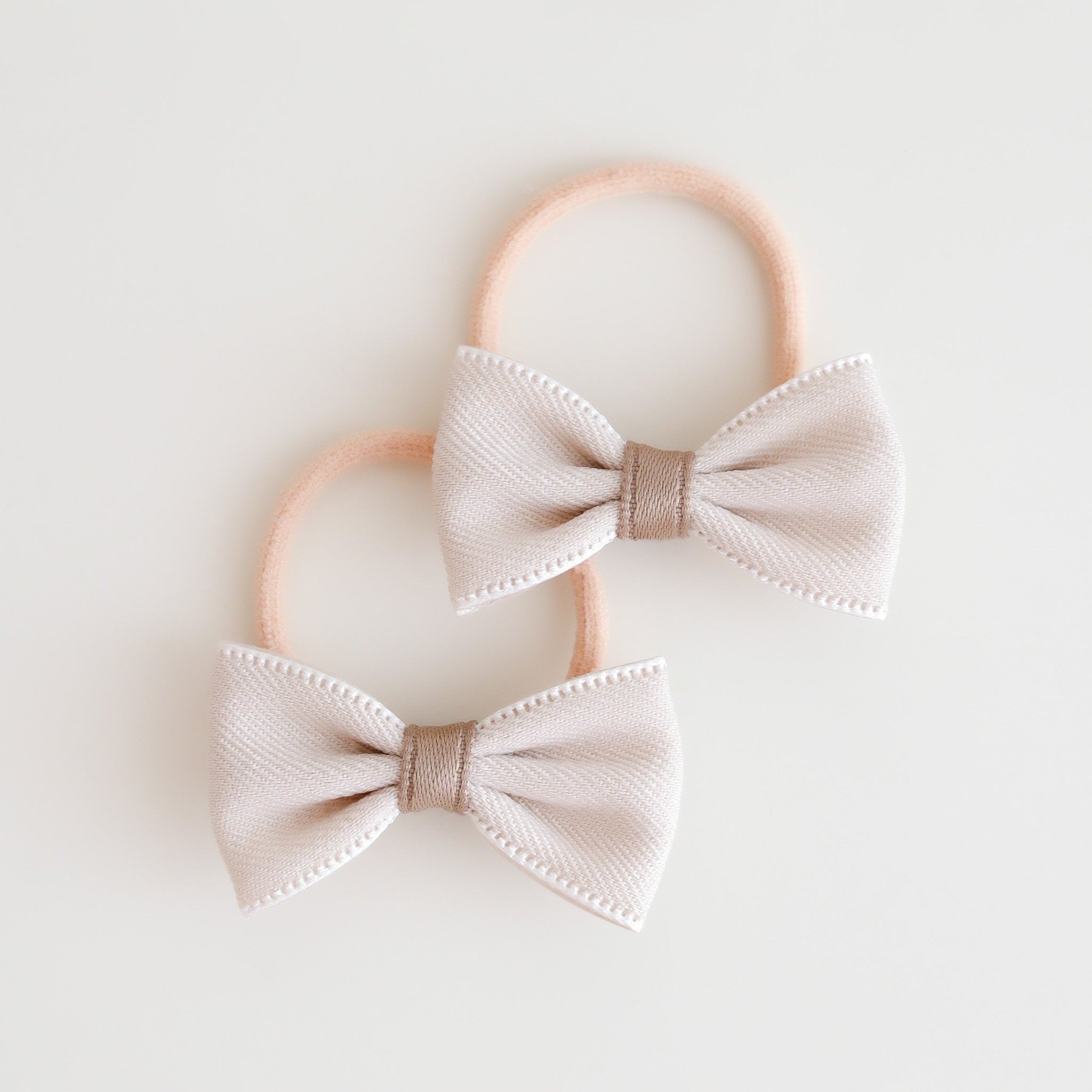 Mini Bow Fabric Hair Ties | Soft Sand