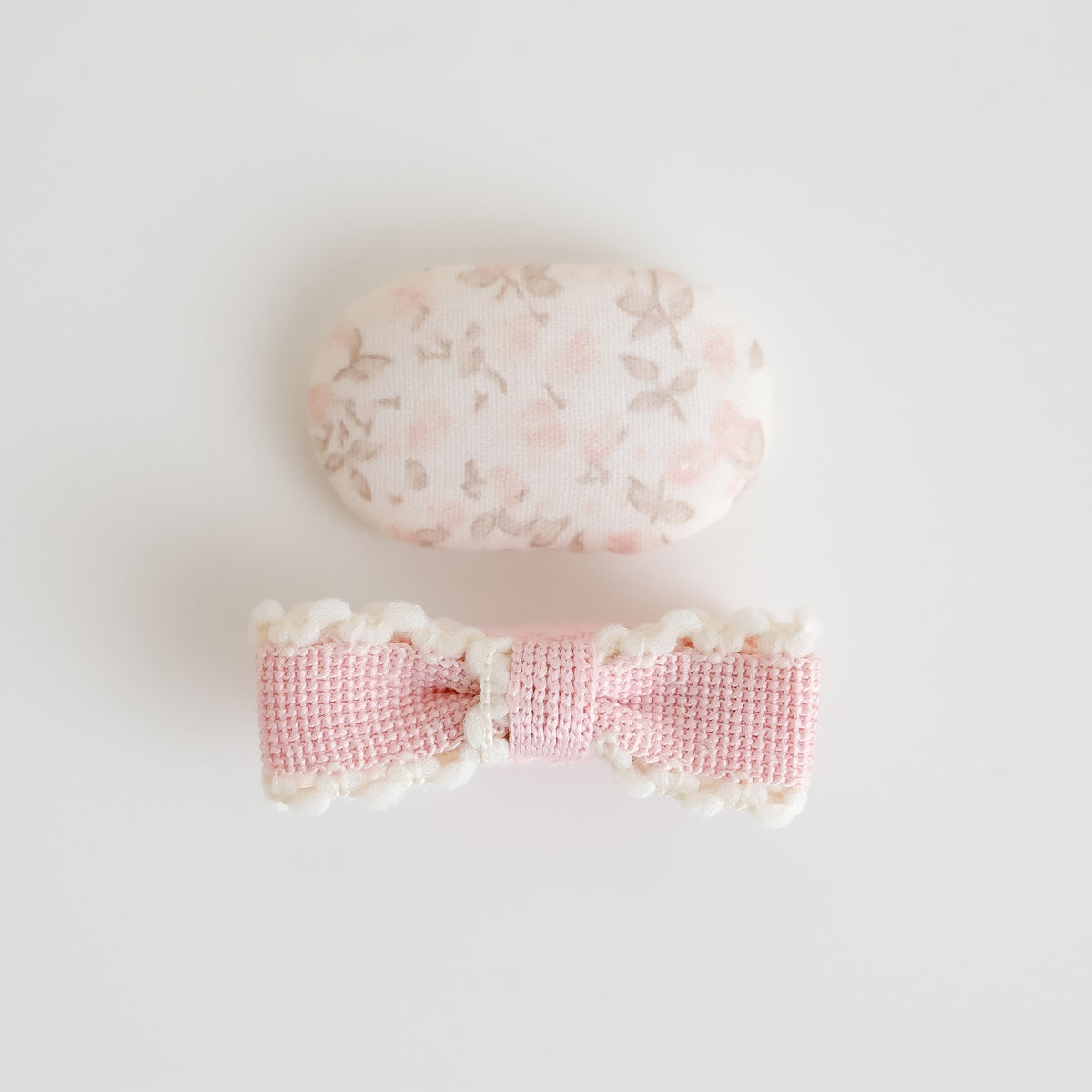 Adola Hair Clips